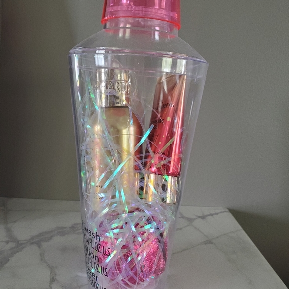 Bath Set w/shaker bottle - Picture 3 of 5